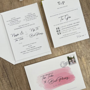 Thiệp cưới màu trắng hồng trơn