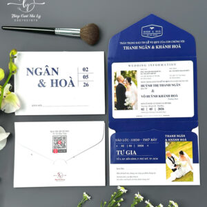 Thiệp gấp 3 in ảnh hiện đại