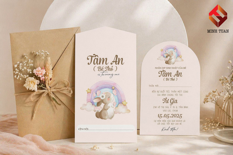 Thiệp mừng thôi nôi cho bé bìa nâu
