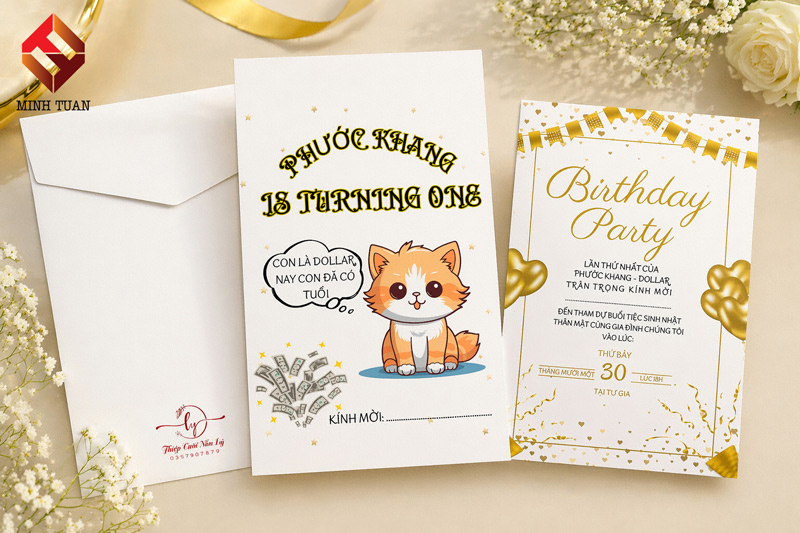 Thiệp thôi nôi họa tiết mèo con đáng yêu